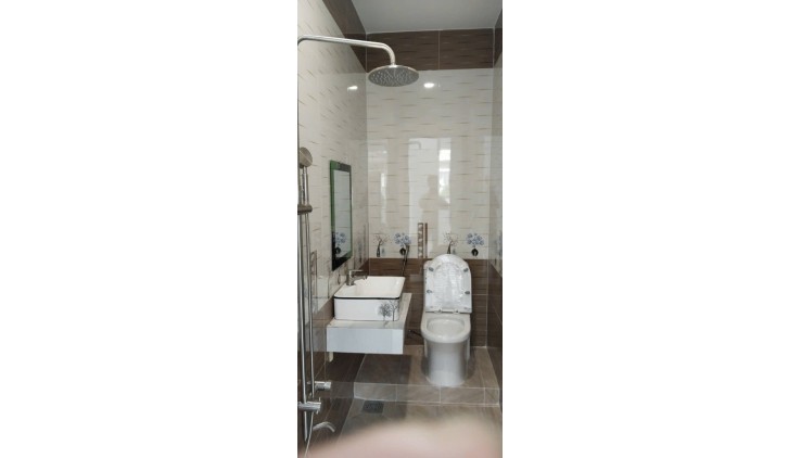 NGAY MÃ LÒ GIAO LÊ VĂN QUỚI, 50M2, 4 TẦNG 4PN, HẺM 5M THÔNG, SỔ HOÀN CÔNG ĐỦ GIÁ 5.4 TỶ